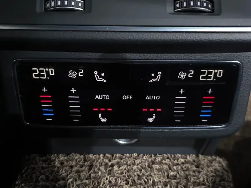 2021 Audi A6 с пробегом 147 599 км