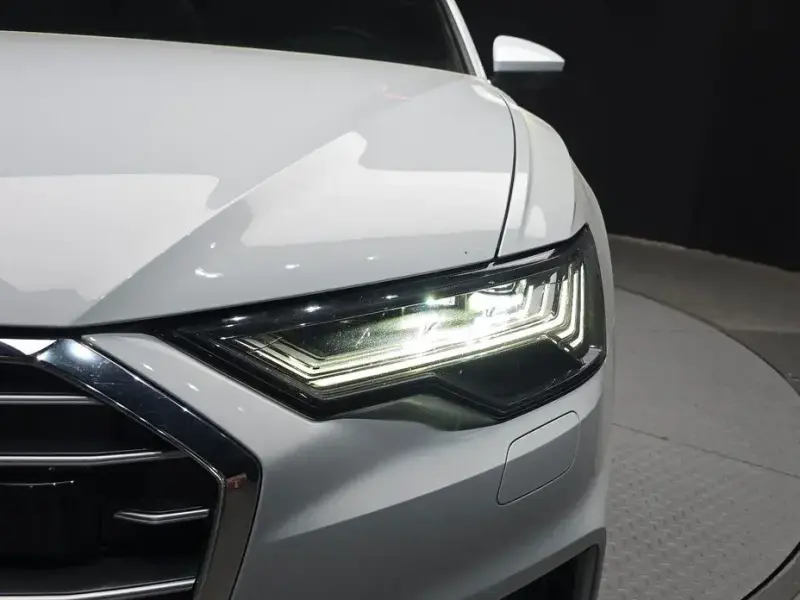 2023 Audi A6 с пробегом 35 237 км