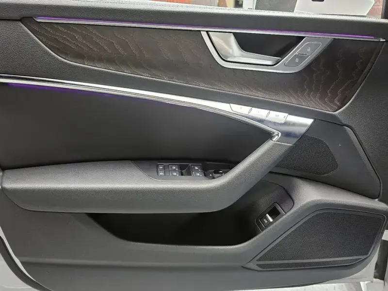 2023 Audi A6 с пробегом 35 237 км