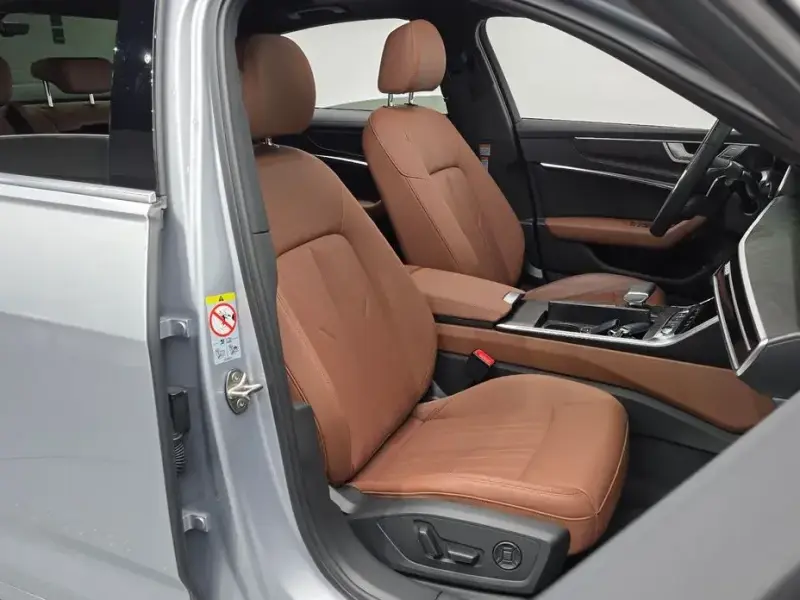 2023 Audi A6 с пробегом 4 803 км