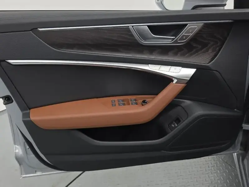 2023 Audi A6 с пробегом 4 803 км