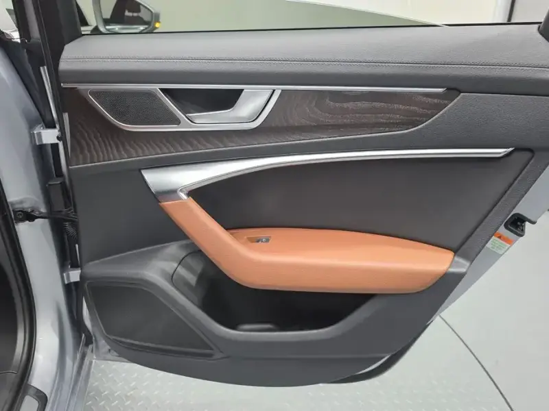 2023 Audi A6 с пробегом 4 803 км
