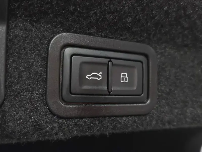 2023 Audi A6 с пробегом 4 803 км