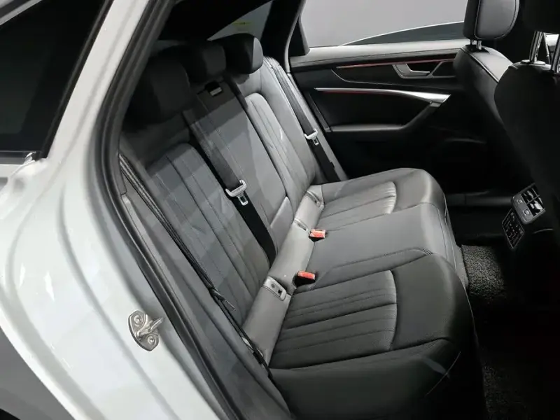 2022 Audi A6 с пробегом 25 355 км