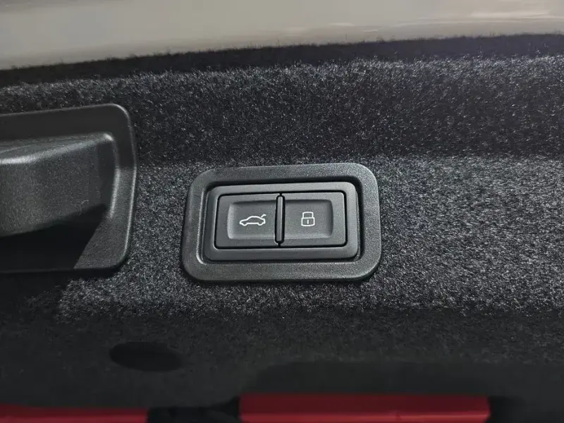2022 Audi A6 с пробегом 25 355 км