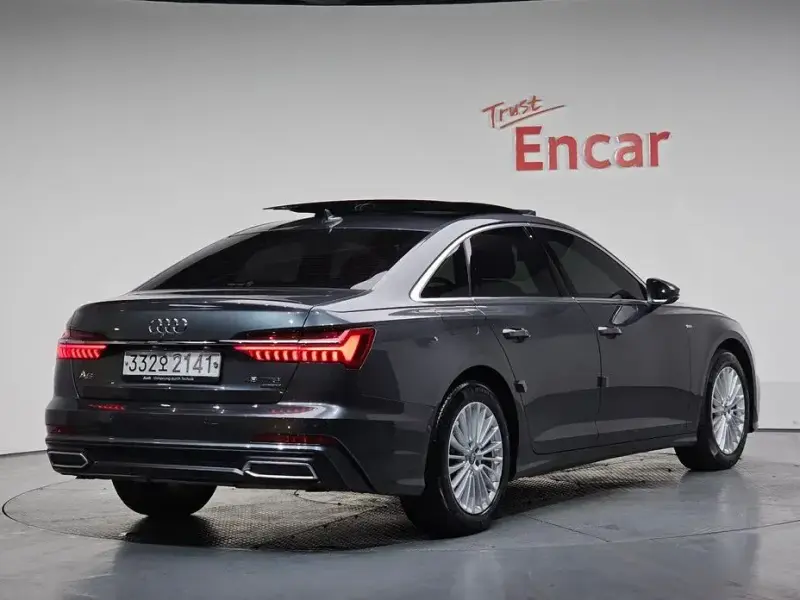 2019 Audi A6 с пробегом 48 976 км