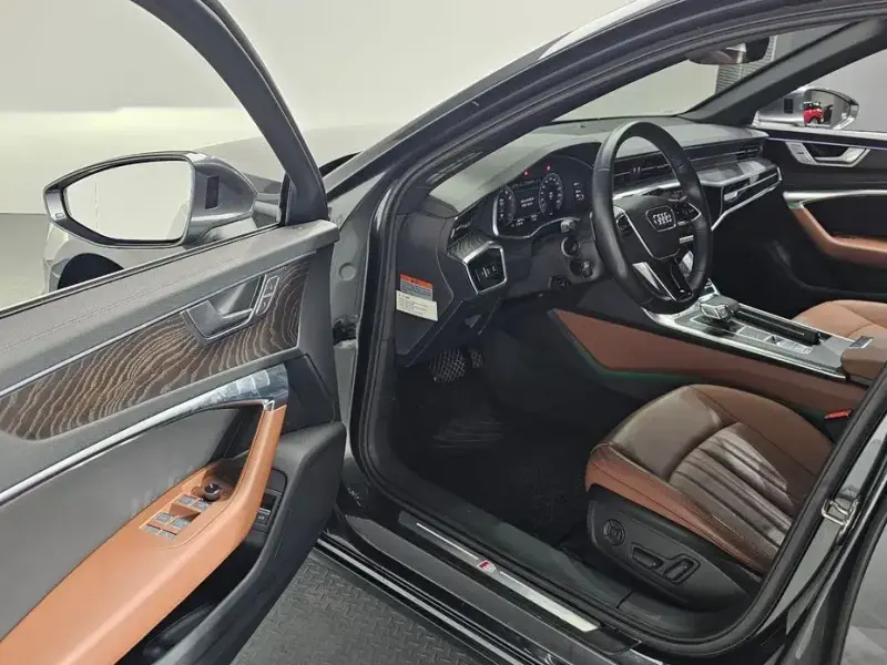 2019 Audi A6 с пробегом 48 976 км