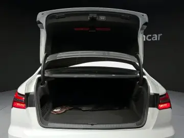 2023 Audi A6 с пробегом 27 365 км