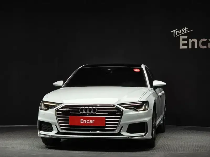 2021 Audi A6 с пробегом 51 992 км