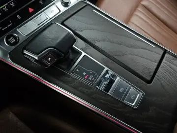 2021 Audi A6 с пробегом 51 992 км