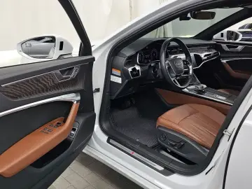 2021 Audi A6 с пробегом 51 992 км