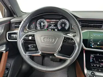 2021 Audi A6 с пробегом 51 992 км