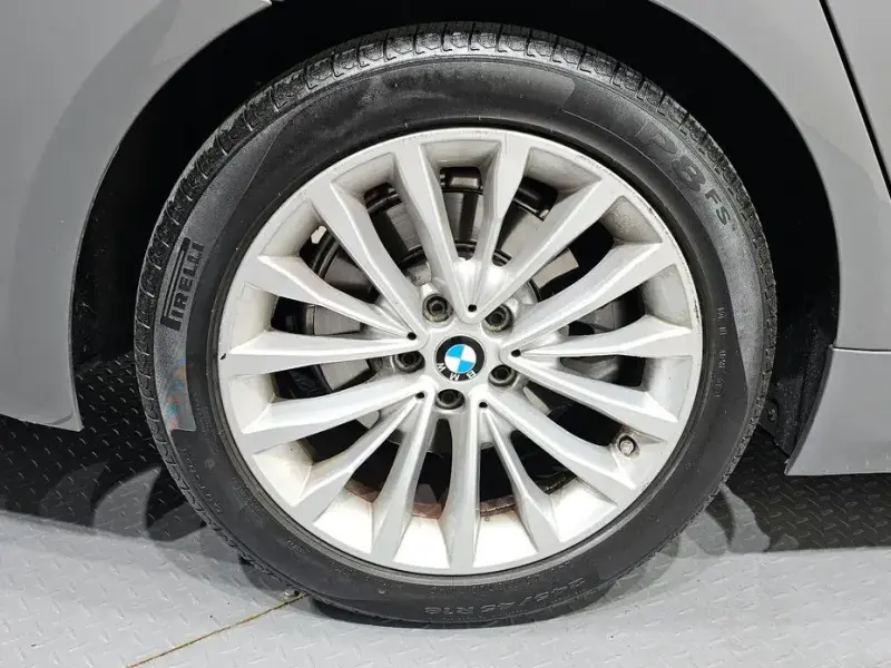 2022 BMW 5 серии с пробегом 62 029 км