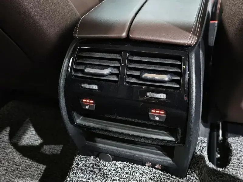 2022 BMW 5 серии с пробегом 62 029 км