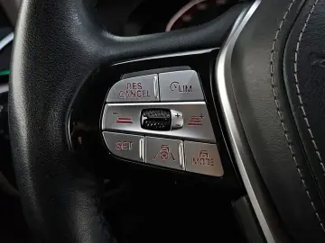2022 BMW 5 серии с пробегом 62 029 км