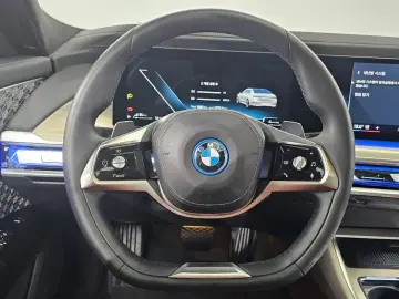 2023 BMW 7 серии с пробегом 16 601 км
