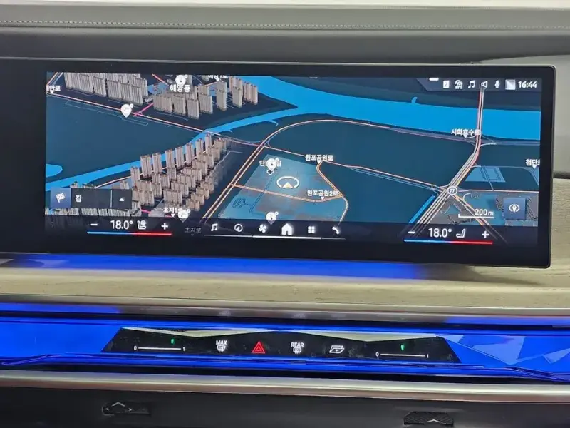 2023 BMW 7 серии с пробегом 16 601 км