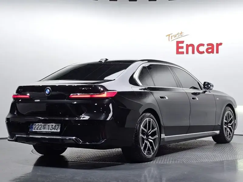2025 BMW 7 серии с пробегом 4 475 км