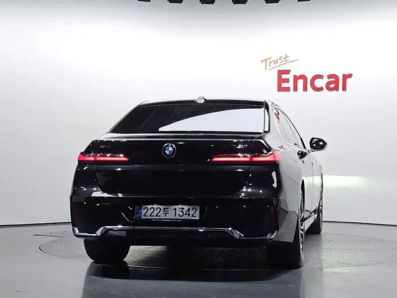 2025 BMW 7 серии с пробегом 4 475 км