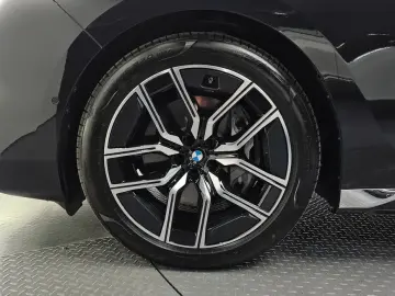 2025 BMW 7 серии с пробегом 4 475 км
