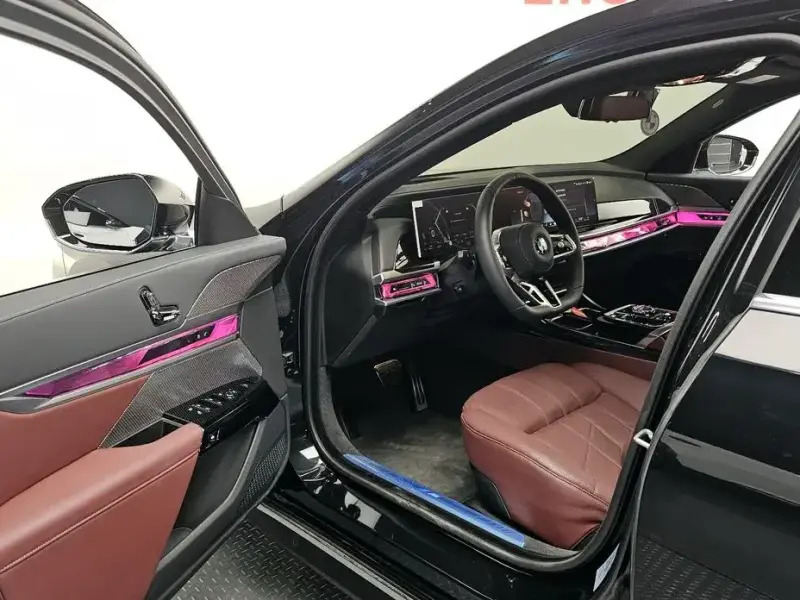 2025 BMW 7 серии с пробегом 4 475 км