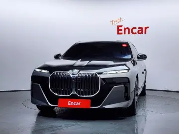 2024 BMW 7 серии с пробегом 29 427 км