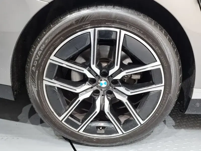 2024 BMW 7 серии с пробегом 29 427 км