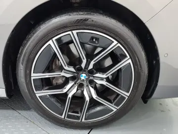 2024 BMW 7 серии с пробегом 29 427 км