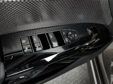 2024 BMW 7 серии с пробегом 29 427 км