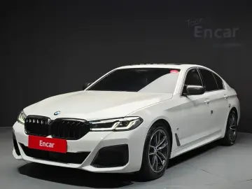 2022 BMW 5 серии с пробегом 50 786 км