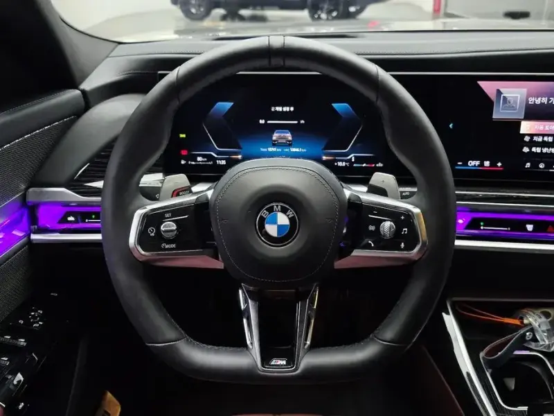 2025 BMW 7 серии с пробегом 15 741 км