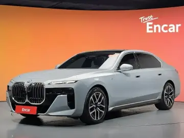 2023 BMW 7 серии с пробегом 23 762 км