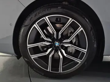2023 BMW 7 серии с пробегом 23 762 км