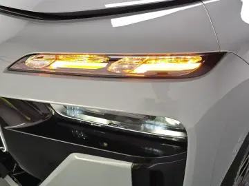 2023 BMW 7 серии с пробегом 23 762 км