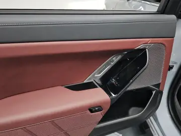 2023 BMW 7 серии с пробегом 23 762 км