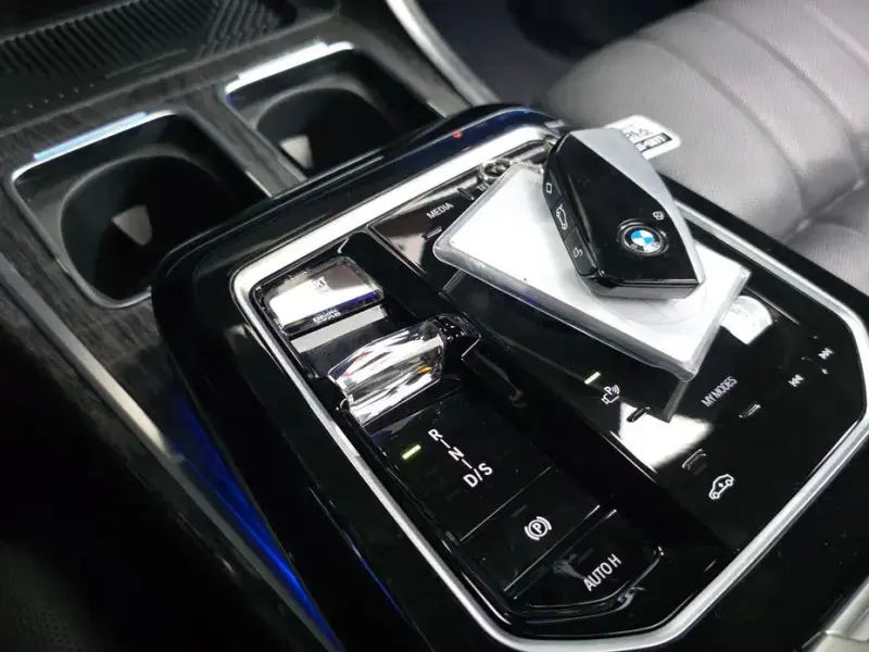 2023 BMW 7 серии с пробегом 39 484 км