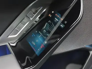 2023 BMW 7 серии с пробегом 39 484 км