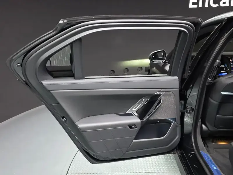 2023 BMW 7 серии с пробегом 39 484 км