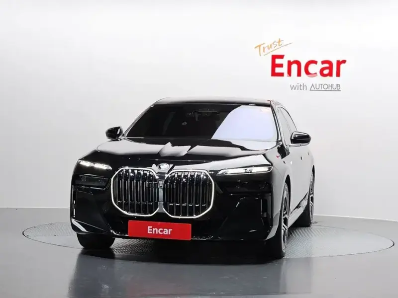 2025 BMW 7 серии с пробегом 5 582 км