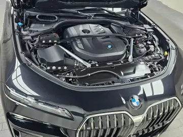 2025 BMW 7 серии с пробегом 5 582 км