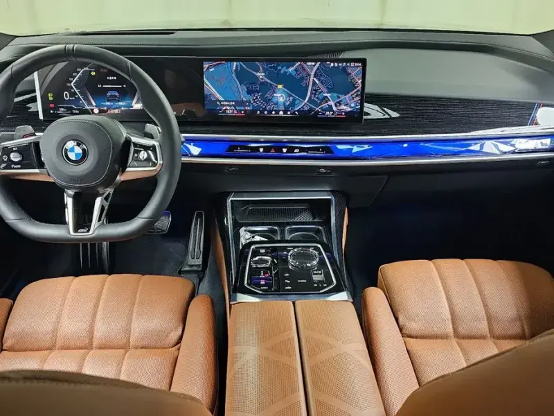 2025 BMW 7 серии с пробегом 5 582 км