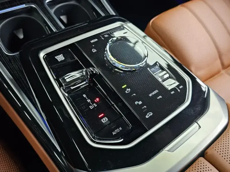 2025 BMW 7 серии с пробегом 5 582 км