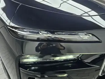 2025 BMW 7 серии с пробегом 5 582 км