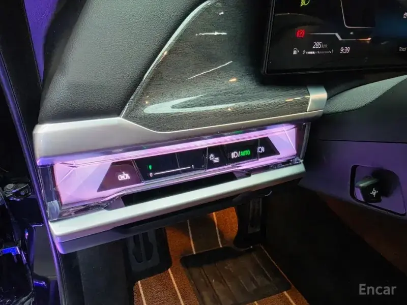 2023 BMW 7 серии с пробегом 24 580 км