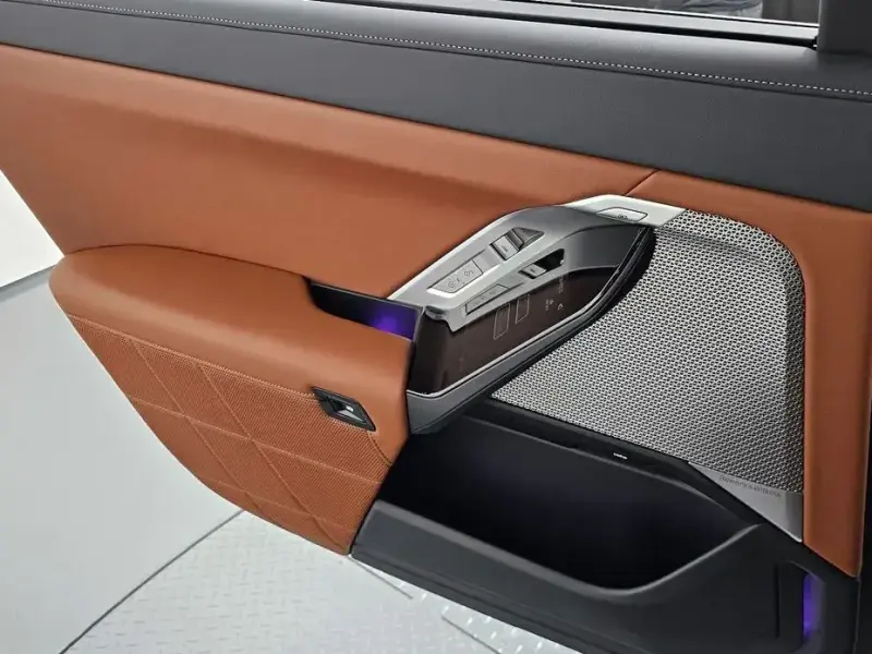 2025 BMW 7 серии с пробегом 10 134 км