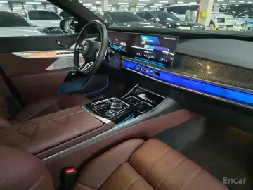 2024 BMW 7 серии с пробегом 13 036 км
