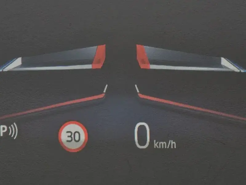 2023 BMW 7 серии с пробегом 33 287 км