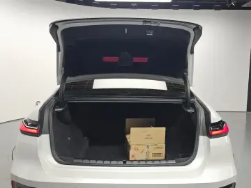 2023 BMW 7 серии с пробегом 33 287 км