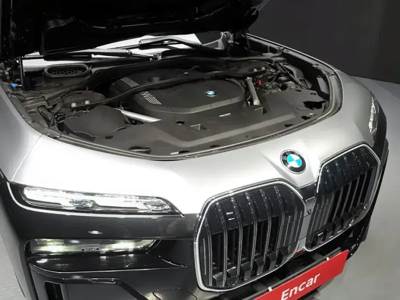 2023 BMW 7 серии с пробегом 38 022 км
