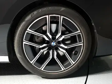 2023 BMW 7 серии с пробегом 38 022 км